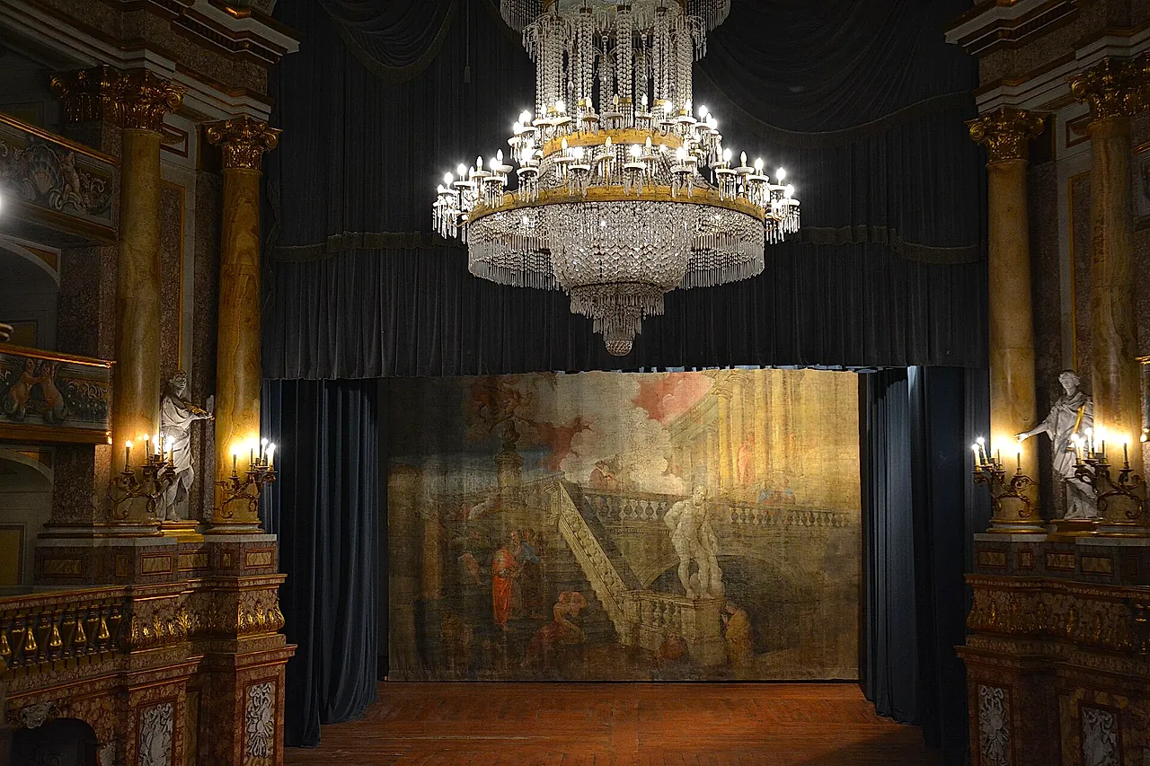 Le théâtre de cour du Palais royal de Caserte